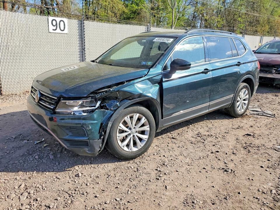Продажа на аукционе авто 2018 Volkswagen Tiguan, vin: 3VV2B7AX6JM150508, номер лота: 49958256