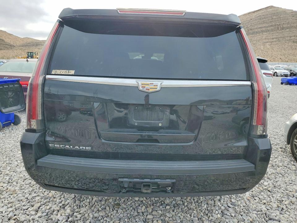 79469335 :رقم المزاد ، 1GYS4HKJ2HR142529 vin ، 2017 Cadillac Escalade مزاد بيع