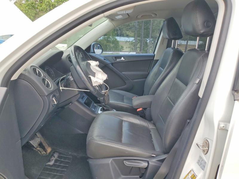 Продаж на аукціоні авто 2018 Volkswagen Tiguan Limited, vin: WVGBV7AX6JK001878, номер лоту: 51873196