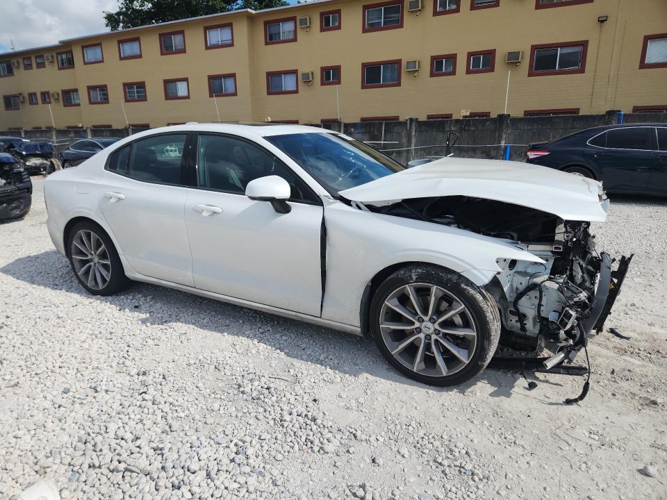 51583956 :رقم المزاد ، 7JR102FK4KG015394 vin ، 2019 Volvo S60 مزاد بيع
