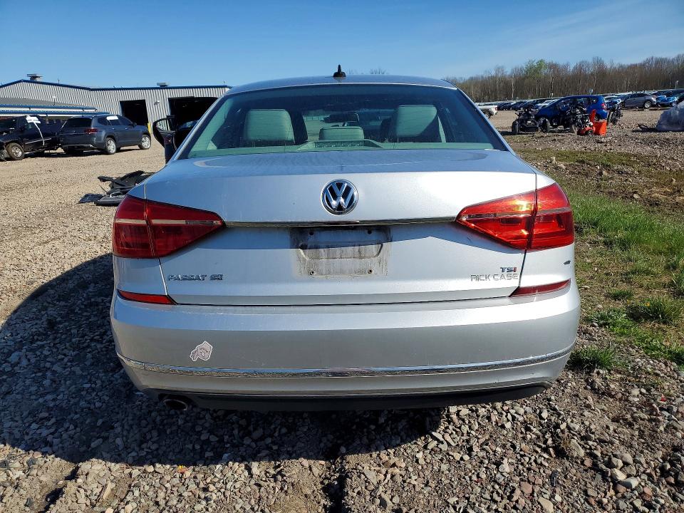2016 Volkswagen Passat მანქანა იყიდება აუქციონზე, vin: 1VWBS7A36GC032915, აუქციონის ნომერი: 49298226