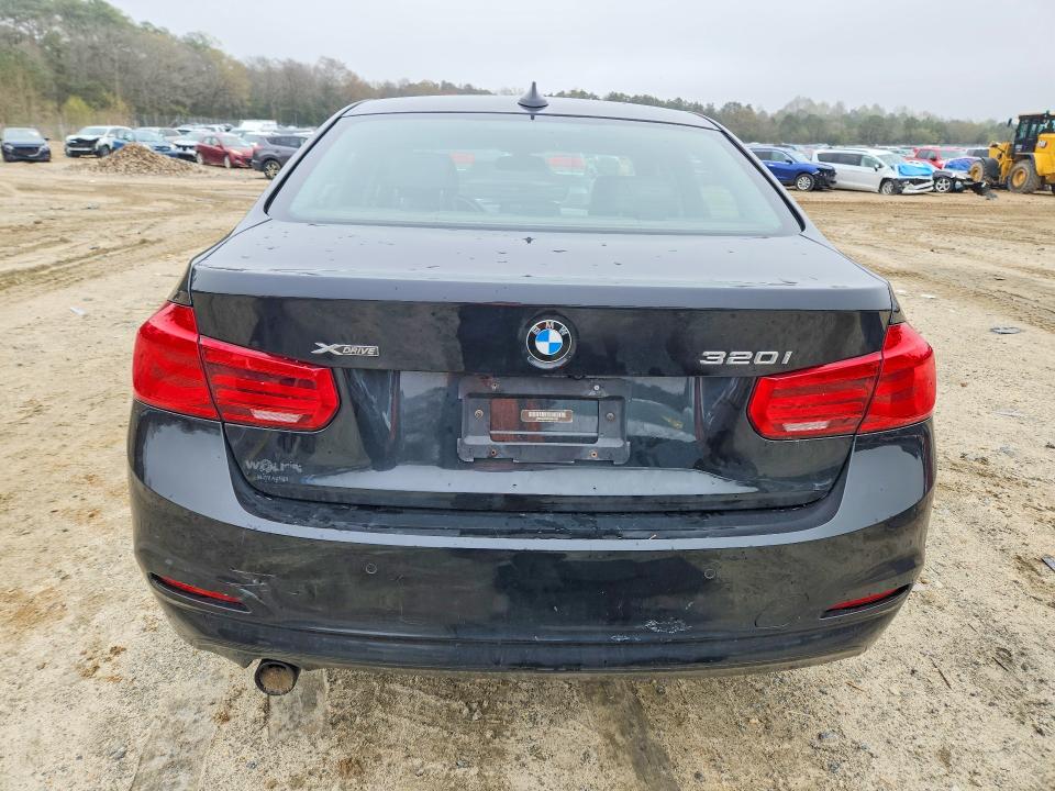 48504226 :رقم المزاد ، WBA8A3C53GK551253 vin ، 2016 Bmw 320 مزاد بيع