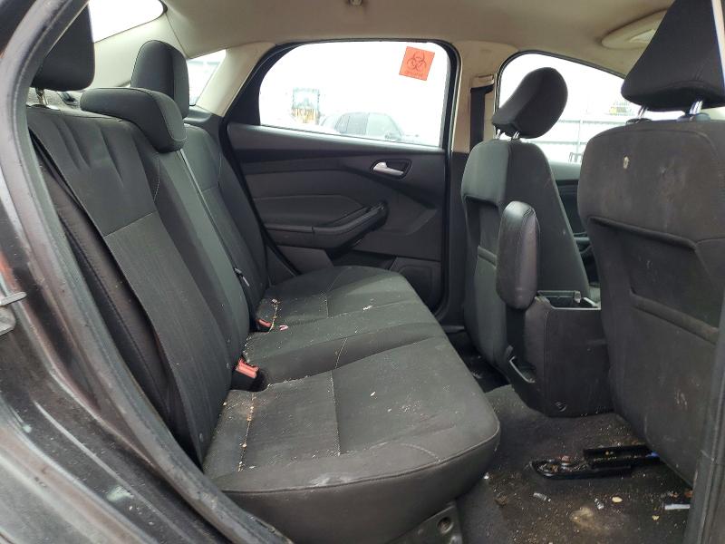 51320486 :رقم المزاد ، 1FADP3F20GL300935 vin ، 2016 Ford Focus مزاد بيع