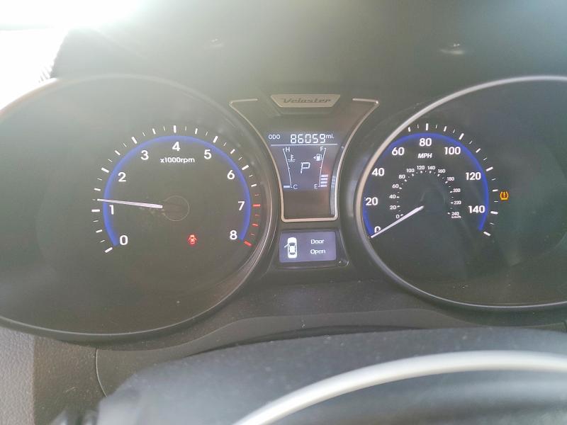 2015 Hyundai Veloster მანქანა იყიდება აუქციონზე, vin: KMHTC6AE1FU238129, აუქციონის ნომერი: 51064406