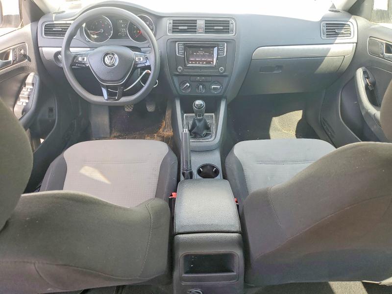 49953746 :رقم المزاد ، 3VW167AJ6JM225764 vin ، 2018 Volkswagen Jetta مزاد بيع