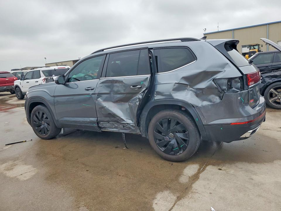 50463436 :رقم المزاد ، 1V2JR2CA2SC532635 vin ، 2025 Volkswagen Atlas مزاد بيع