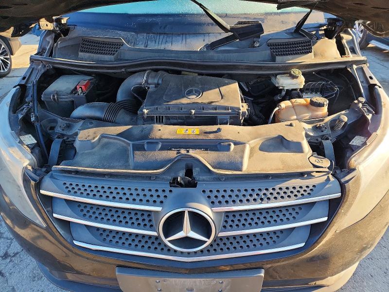 50611186 :رقم المزاد ، WD4PG2EE7J3490372 vin ، 2018 Mercedes Benz Metris مزاد بيع