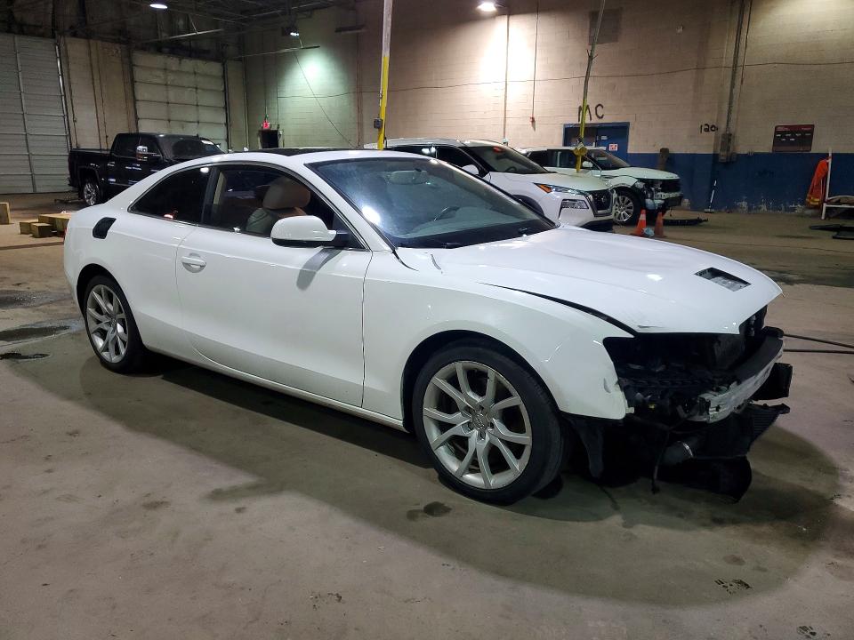 Продажа на аукционе авто 2010 Audi A5, vin: WAUCFAFR8AA024143, номер лота: 48816996