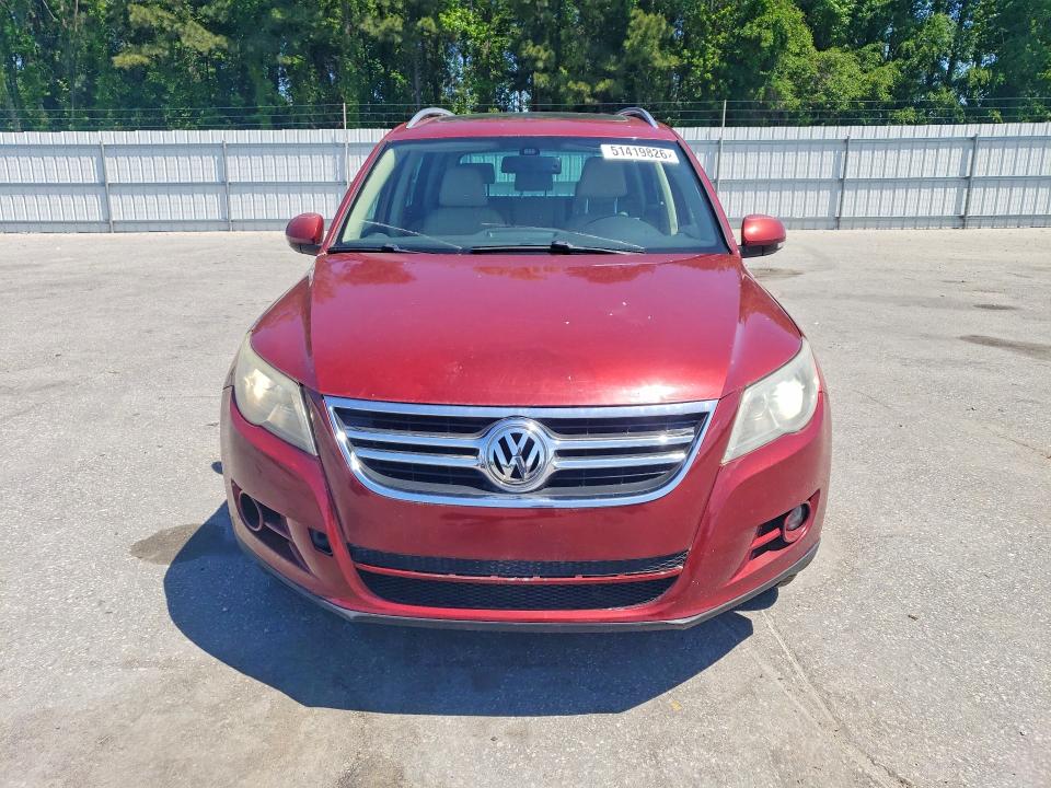 Продаж на аукціоні авто 2011 Volkswagen Tiguan, vin: WVGAV7AX2BW000832, номер лоту: 51419826