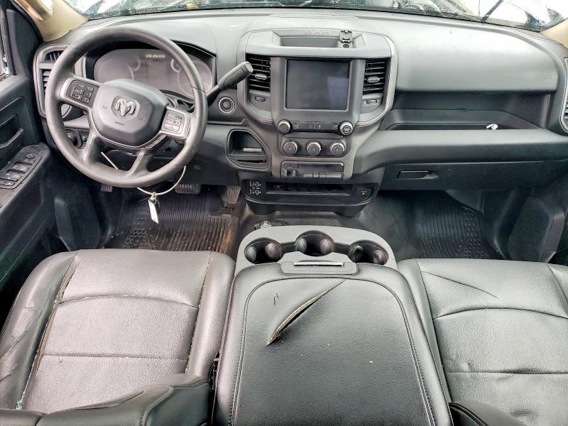 46411696 :رقم المزاد ، 3C63RRGL8LG132535 vin ، 2020 Ram 3500 مزاد بيع