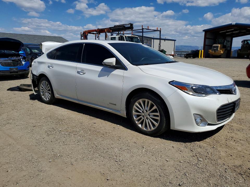 51454706 :رقم المزاد ، 4T1BD1EB1FU043255 vin ، 2015 Toyota Avalon Hybrid مزاد بيع