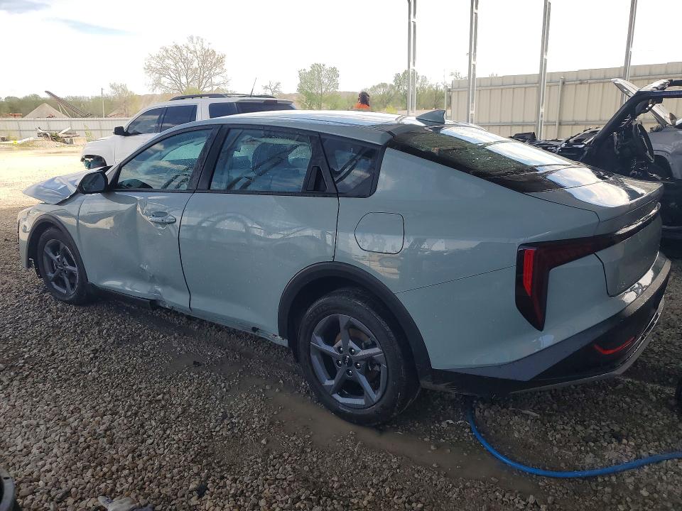Продажа на аукционе авто 2025 Kia K4, vin: 3KPFT4DE8SE008291, номер лота: 49658276