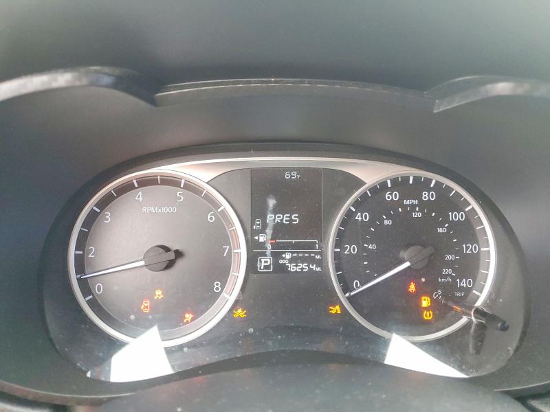 51806386 :رقم المزاد ، 3N1CN8DV6ML896352 vin ، 2021 Nissan Versa مزاد بيع