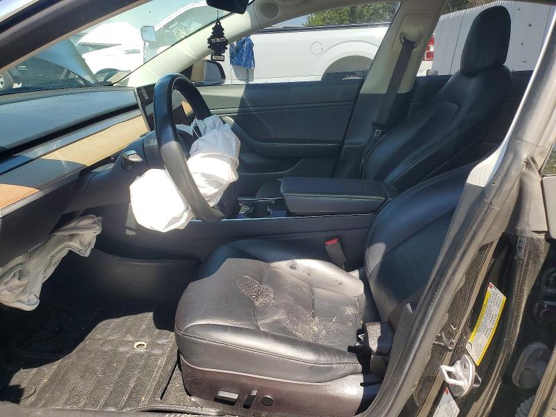Продажа на аукционе авто 2018 Tesla Model 3, vin: 5YJ3E1EAXJF033709, номер лота: 51559566