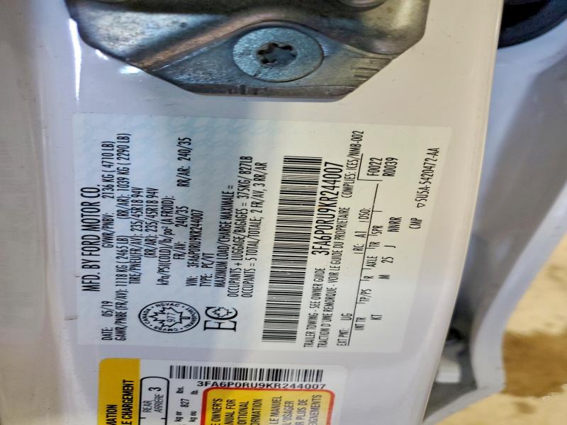 45629566 :رقم المزاد ، 3FA6P0RU9KR244007 vin ، 2019 Ford Fusion مزاد بيع