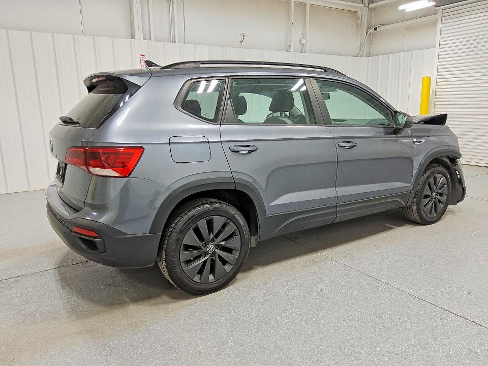 Продажа на аукционе авто 2022 Volkswagen Taos, vin: 3VVCX7B27NM001782, номер лота: 79603175