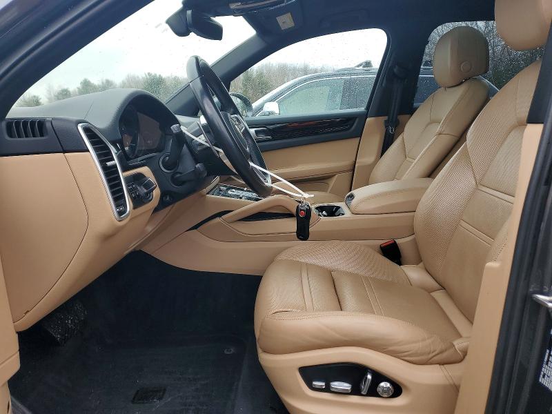 48679256 :رقم المزاد ، WP1AA2AY1LDA04426 vin ، 2020 Porsche Cayenne مزاد بيع