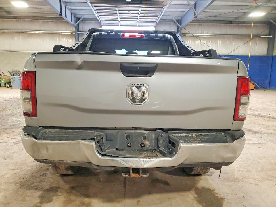 Продажа на аукционе авто 2022 Ram 2500, vin: 3C6UR5DJ3NG323606, номер лота: 47909556