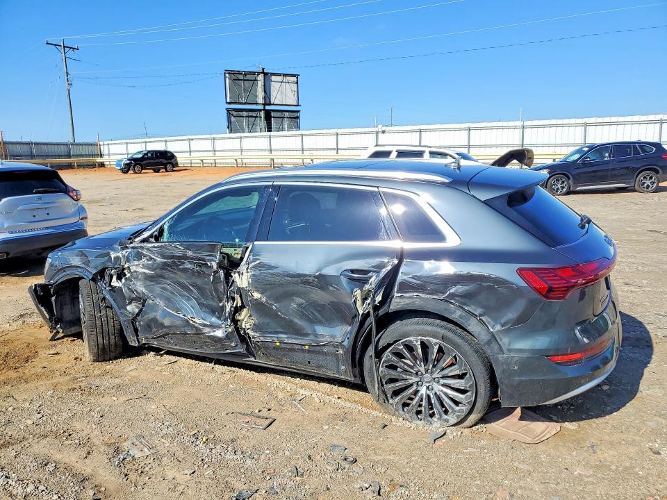 Aukcja sprzedaży 2019 Audi E-tron, vin: WA1VAAGE7KB024775, numer aukcji: 50196916