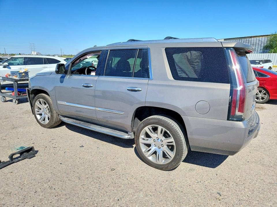 2017 Cadillac Escalade მანქანა იყიდება აუქციონზე, vin: 1GYS4BKJ5HR219584, აუქციონის ნომერი: 49118796
