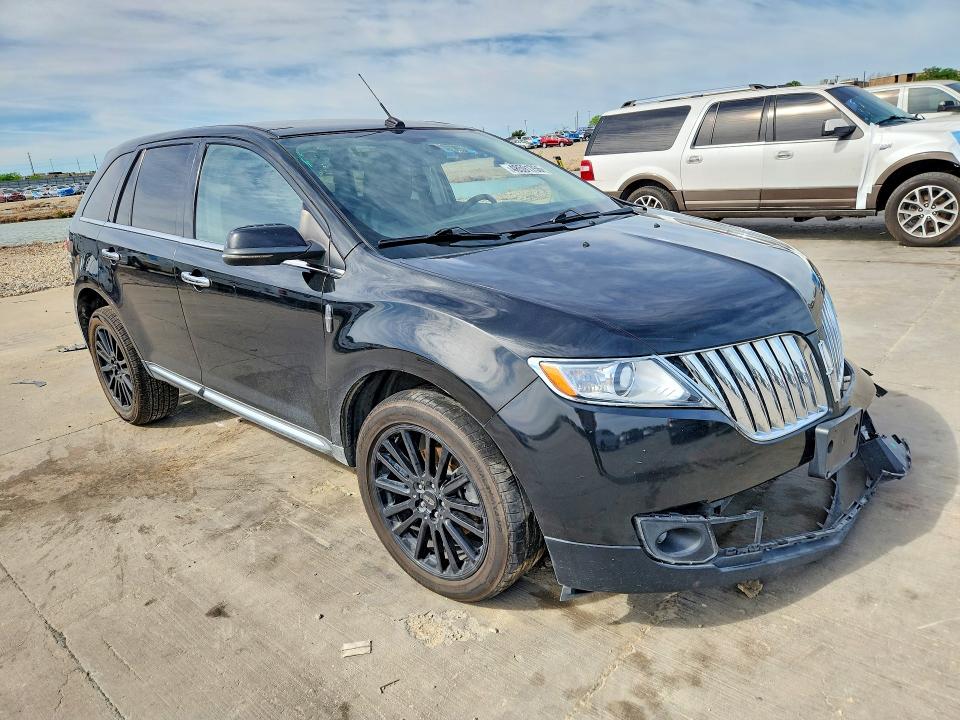 48591756 :رقم المزاد ، 2LMDJ6JK9DBL17359 vin ، 2013 Lincoln Townhouse Mkx مزاد بيع