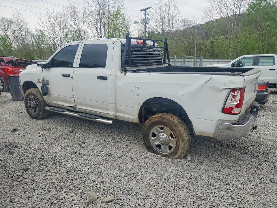 48474556 :رقم المزاد ، 3C6UR5CL3HG569532 vin ، 2017 Ram 2500 مزاد بيع