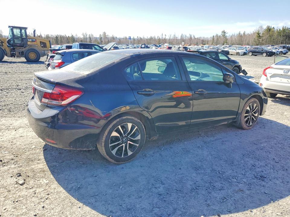 Продаж на аукціоні авто 2015 Honda Civic, vin: 2HGFB2F52FH028925, номер лоту: 51398546