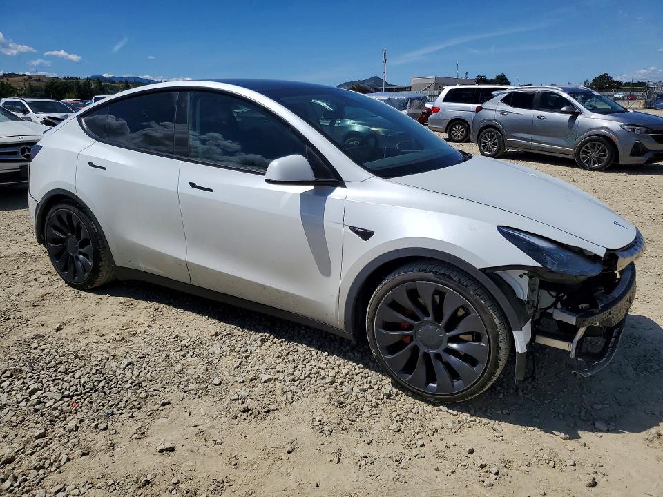 Продажа на аукционе авто 2022 Tesla Model Y, vin: 7SAYGDEF0NF490339, номер лота: 51210836