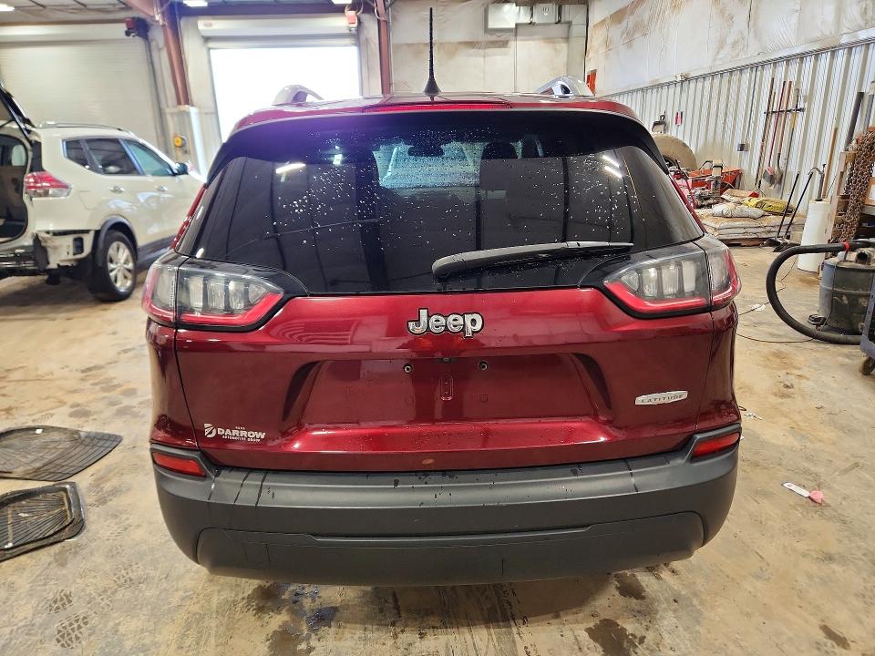 49564716 :رقم المزاد ، 1C4PJLCB6KD221849 vin ، 2019 Jeep Cherokee مزاد بيع