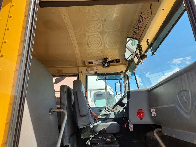 Продаж на аукціоні авто 2015 Ic Corporation 3000, vin: 4DRBUAAN6FB608840, номер лоту: 51013846