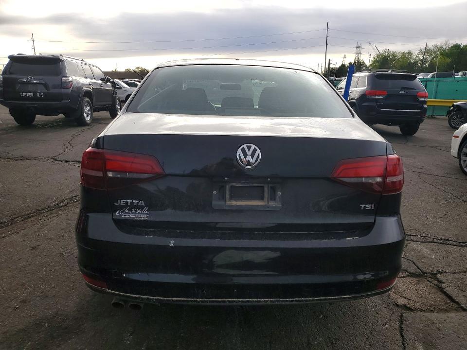 Продажа на аукционе авто 2017 Volkswagen Jetta, vin: 3VW2B7AJ1HM380393, номер лота: 49811136