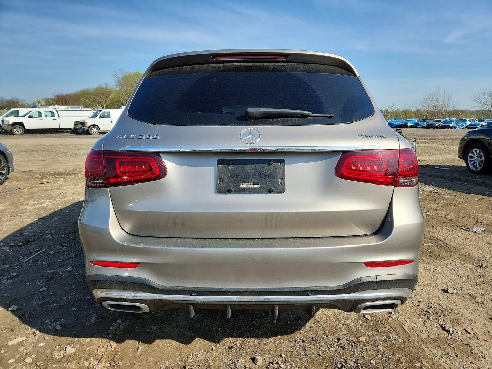 48456456 :رقم المزاد ، W1N0G8EBXLF772097 vin ، 2020 Mercedes-benz Glc مزاد بيع