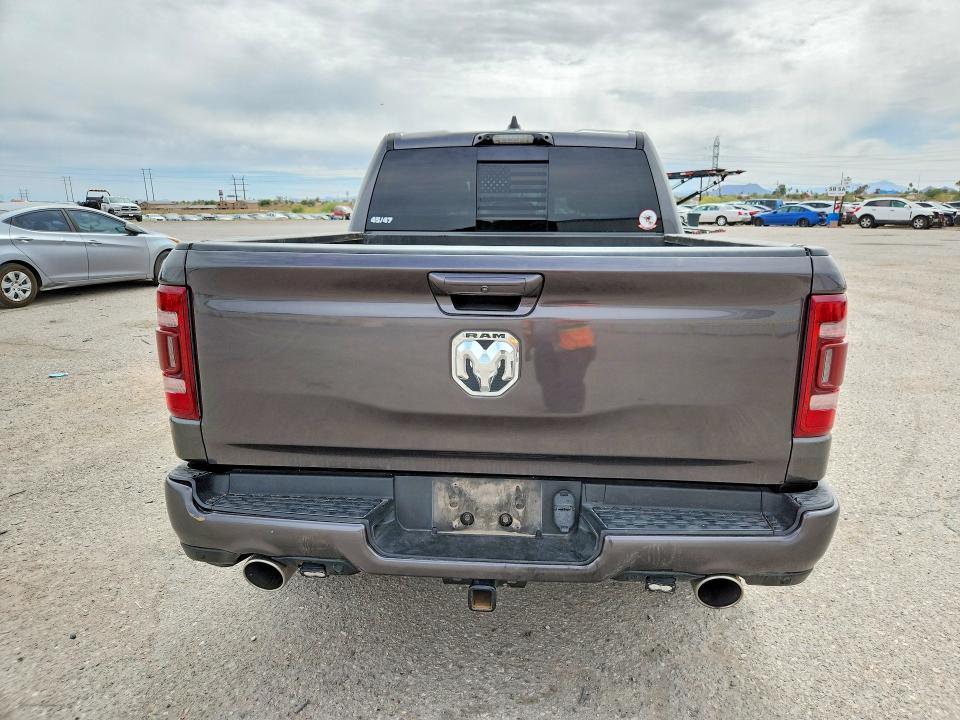 51294206 :رقم المزاد ، 1C6SRFFM2MN589029 vin ، 2021 Ram 1500 مزاد بيع