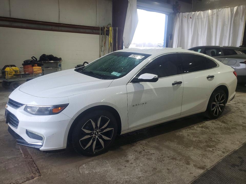 49456746 :رقم المزاد ، 1G1ZD5ST2JF114637 vin ، 2018 Chevrolet Malibu مزاد بيع
