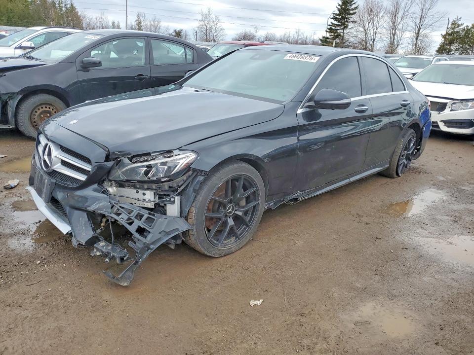 49609376 :رقم المزاد ، 55SWF4KB0HU188237 vin ، 2017 Mercedes-benz C مزاد بيع