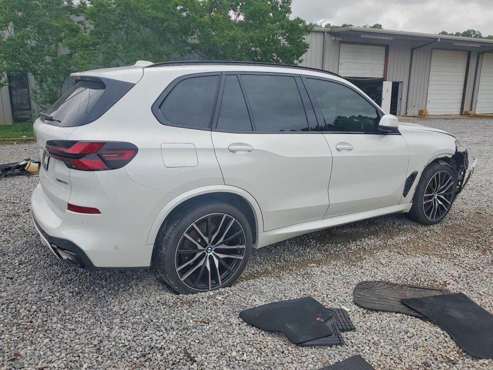 50879046 :رقم المزاد ، 5UX13EU05S9W89050 vin ، 2025 Bmw X5 مزاد بيع