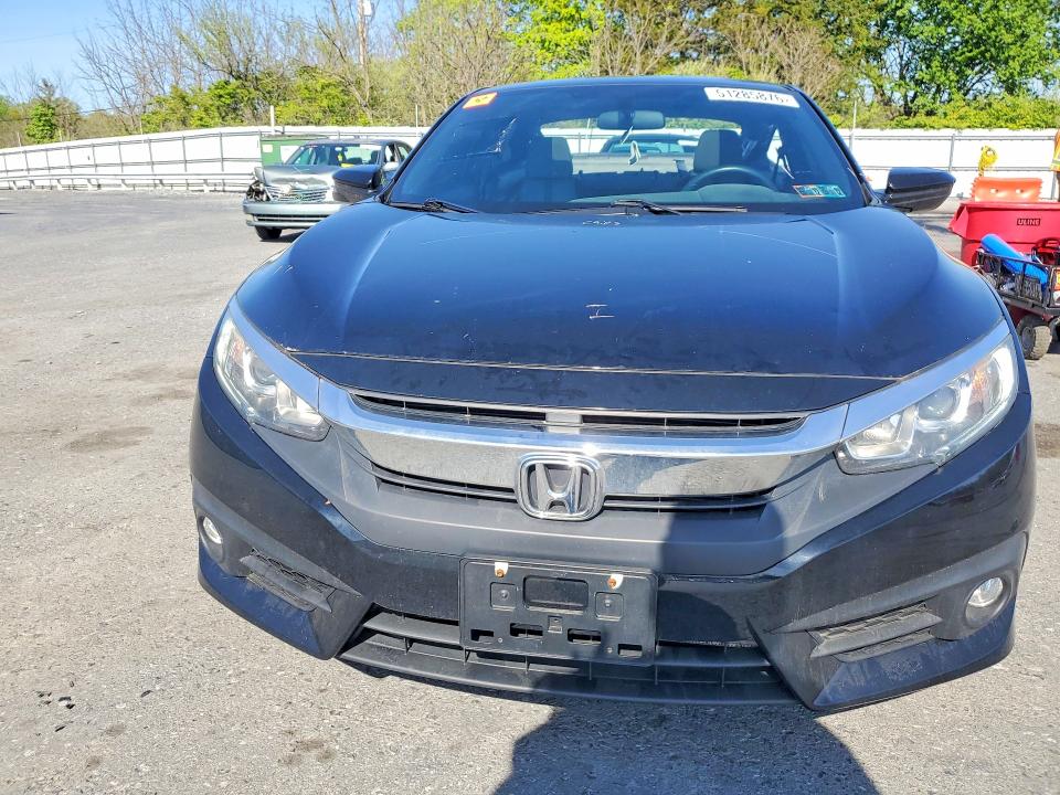 51285876 :رقم المزاد ، 2HGFC3B30JH356604 vin ، 2018 Honda Civic مزاد بيع