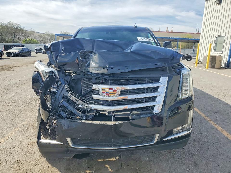 48980326 :رقم المزاد ، 1GYS3HKJ1GR458568 vin ، 2016 Cadillac Escalade مزاد بيع