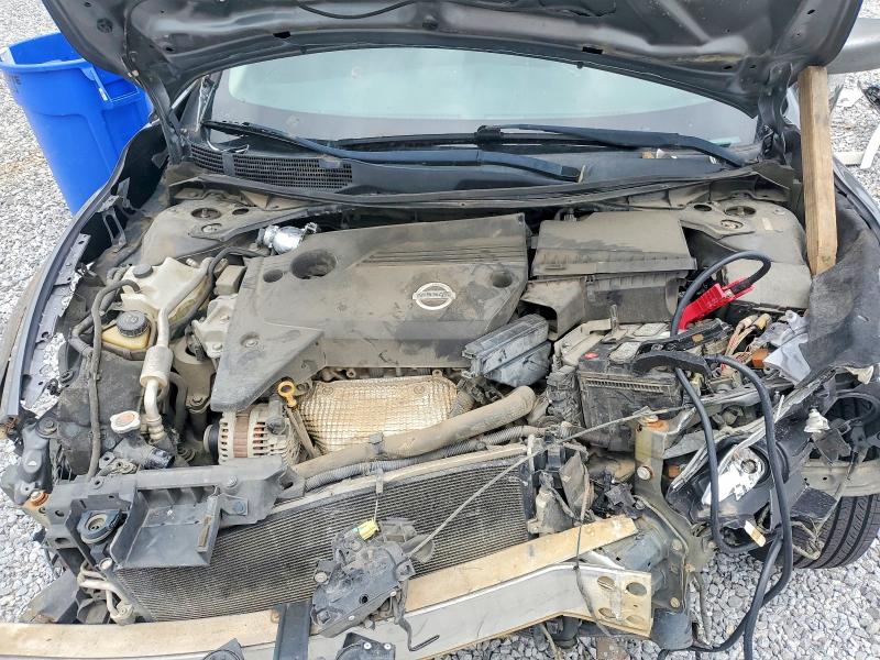 2015 Nissan Altima მანქანა იყიდება აუქციონზე, vin: 1N4AL3AP3FN324439, აუქციონის ნომერი: 51535646