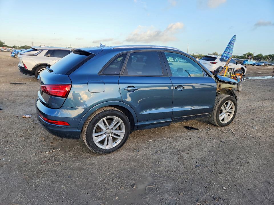 Продажа на аукционе авто 2018 Audi Q3, vin: WA1BCCFS7JR001115, номер лота: 48648416
