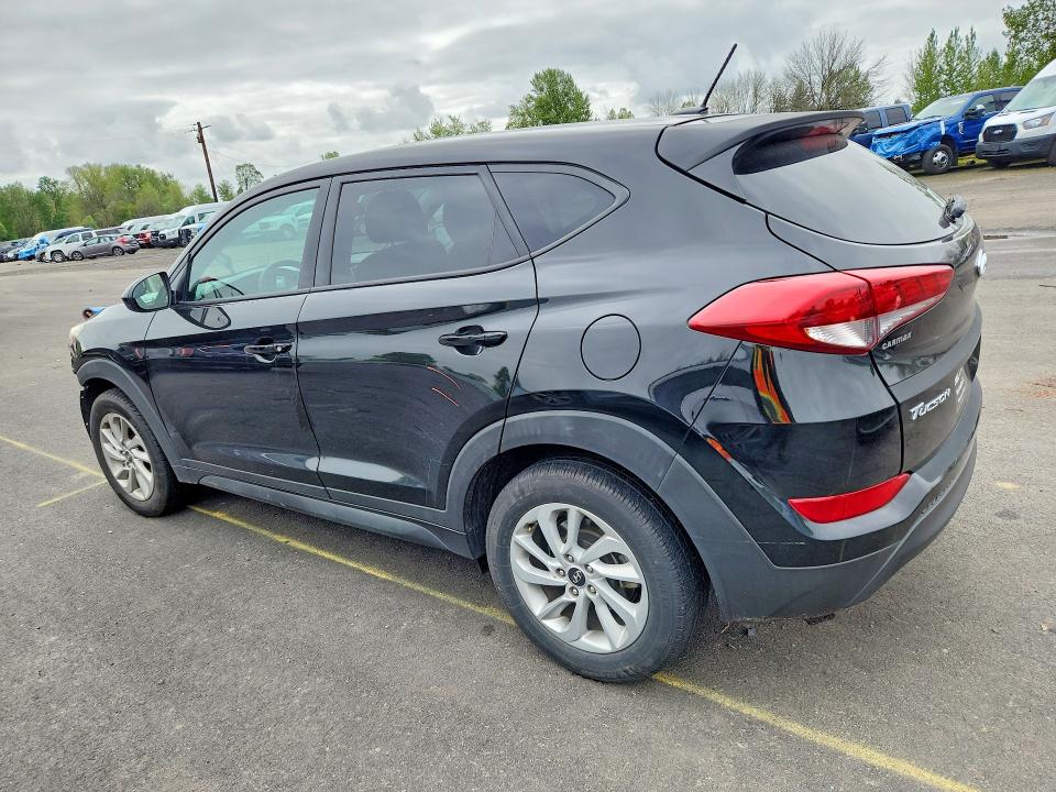 50785286 :رقم المزاد ، KM8J23A40HU555998 vin ، 2017 Hyundai Tucson مزاد بيع