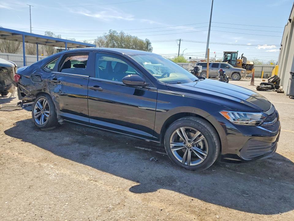 49012656 :رقم المزاد ، 3VWEM7BU1PM040580 vin ، 2023 Volkswagen Jetta مزاد بيع