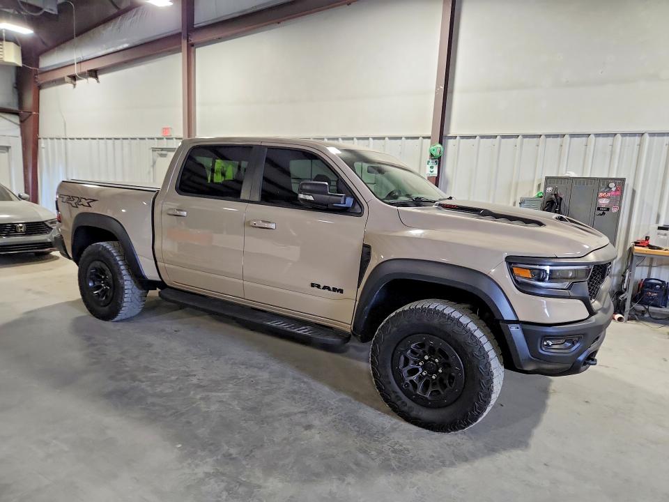 Продажа на аукционе авто 2022 Ram 1500, vin: 1C6SRFU9XNN399852, номер лота: 51258336