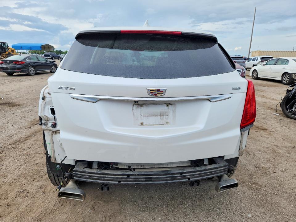 48301876 :رقم المزاد ، 1GYKNBRS9HZ307954 vin ، 2017 Cadillac Xt5 مزاد بيع