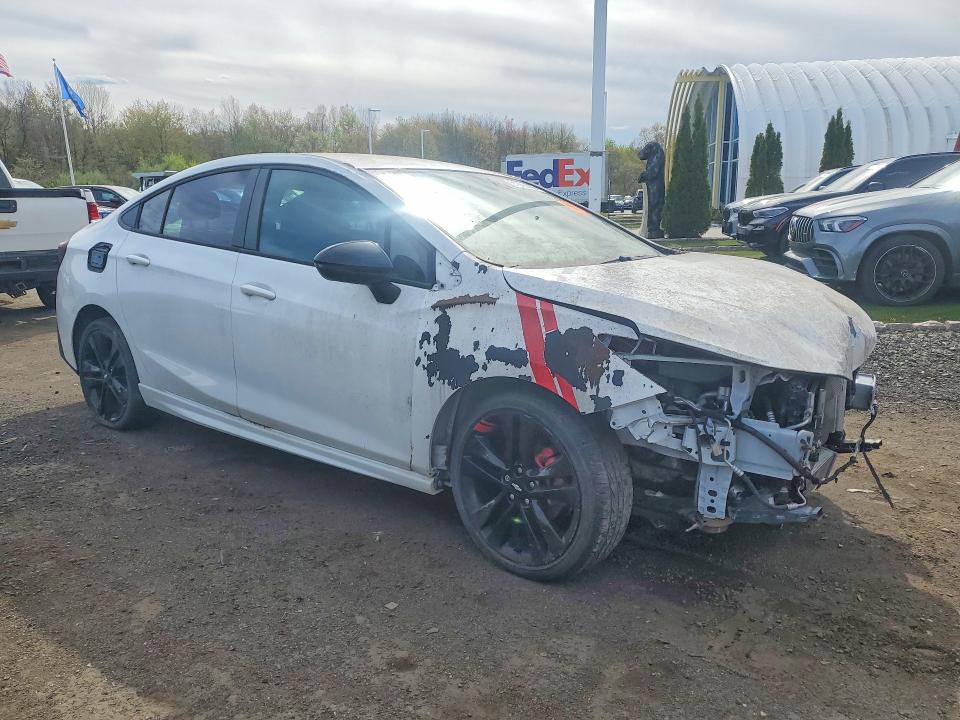 2018 Chevrolet Cruze მანქანა იყიდება აუქციონზე, vin: 1G1BE5SM0J7106036, აუქციონის ნომერი: 51866496
