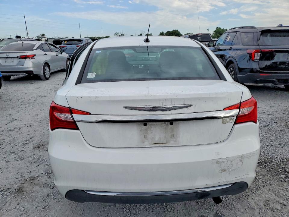 Продажа на аукционе авто 2013 Chrysler 200, vin: 1C3CCBBB4DN672428, номер лота: 51704906