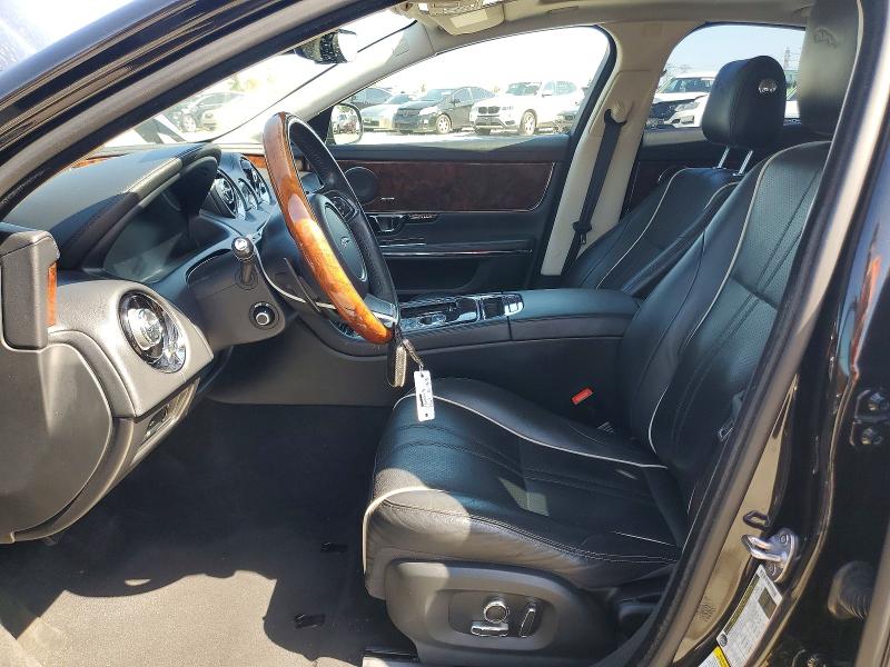 2019 Jaguar Xj მანქანა იყიდება აუქციონზე, vin: SAJWA1C73K8W19543, აუქციონის ნომერი: 51830816