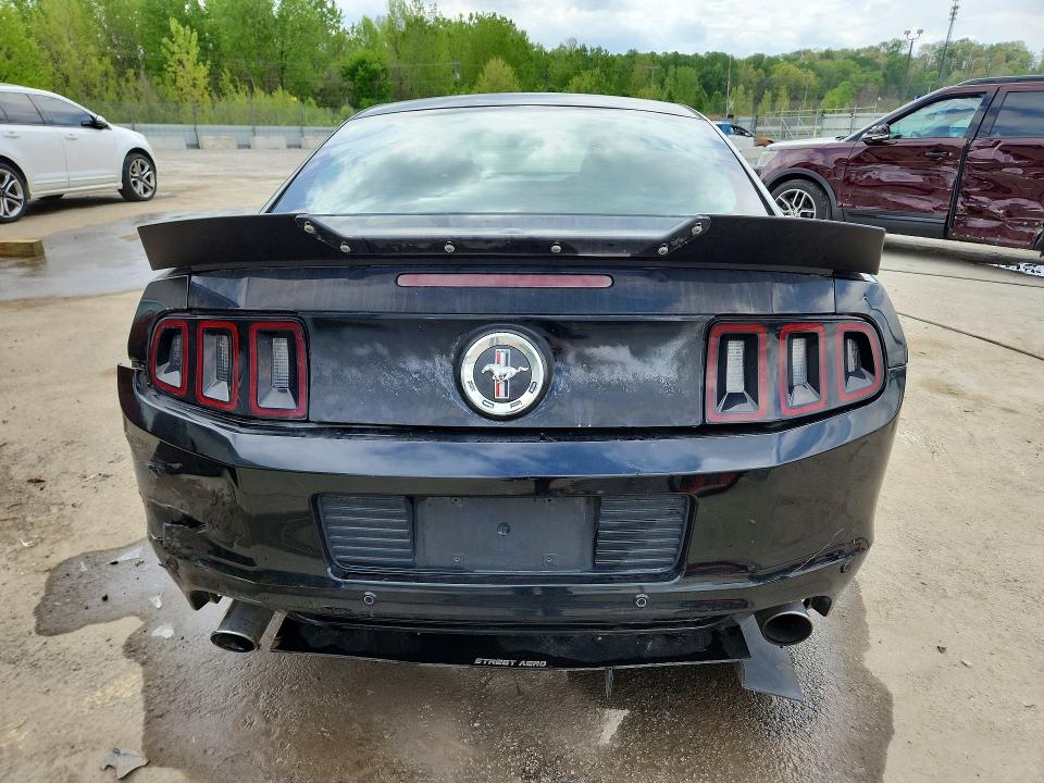 Продажа на аукционе авто 2013 Ford Mustang, vin: 1ZVBP8AM2D5252732, номер лота: 49450866