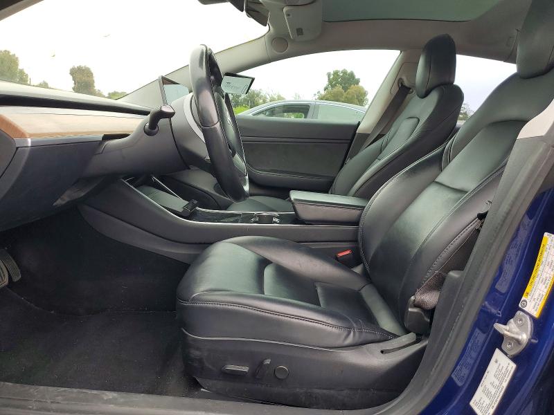 Продажа на аукционе авто 2018 Tesla Model 3, vin: 5YJ3E1EA5JF042639, номер лота: 45849006