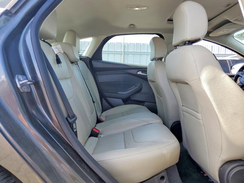 2018 Ford Focus მანქანა იყიდება აუქციონზე, vin: 1FADP3N27JL283303, აუქციონის ნომერი: 50460826